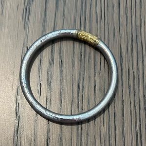 Silver kids budhagirl bracelet. Size M